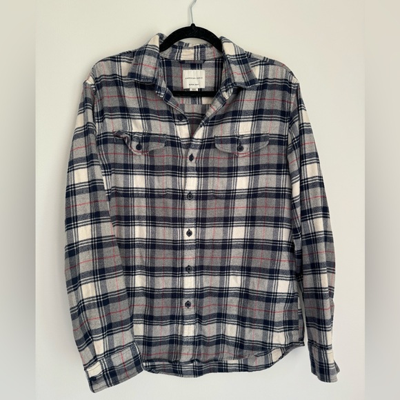 American Eagle Men’s Flannel - Picture 4 of 4